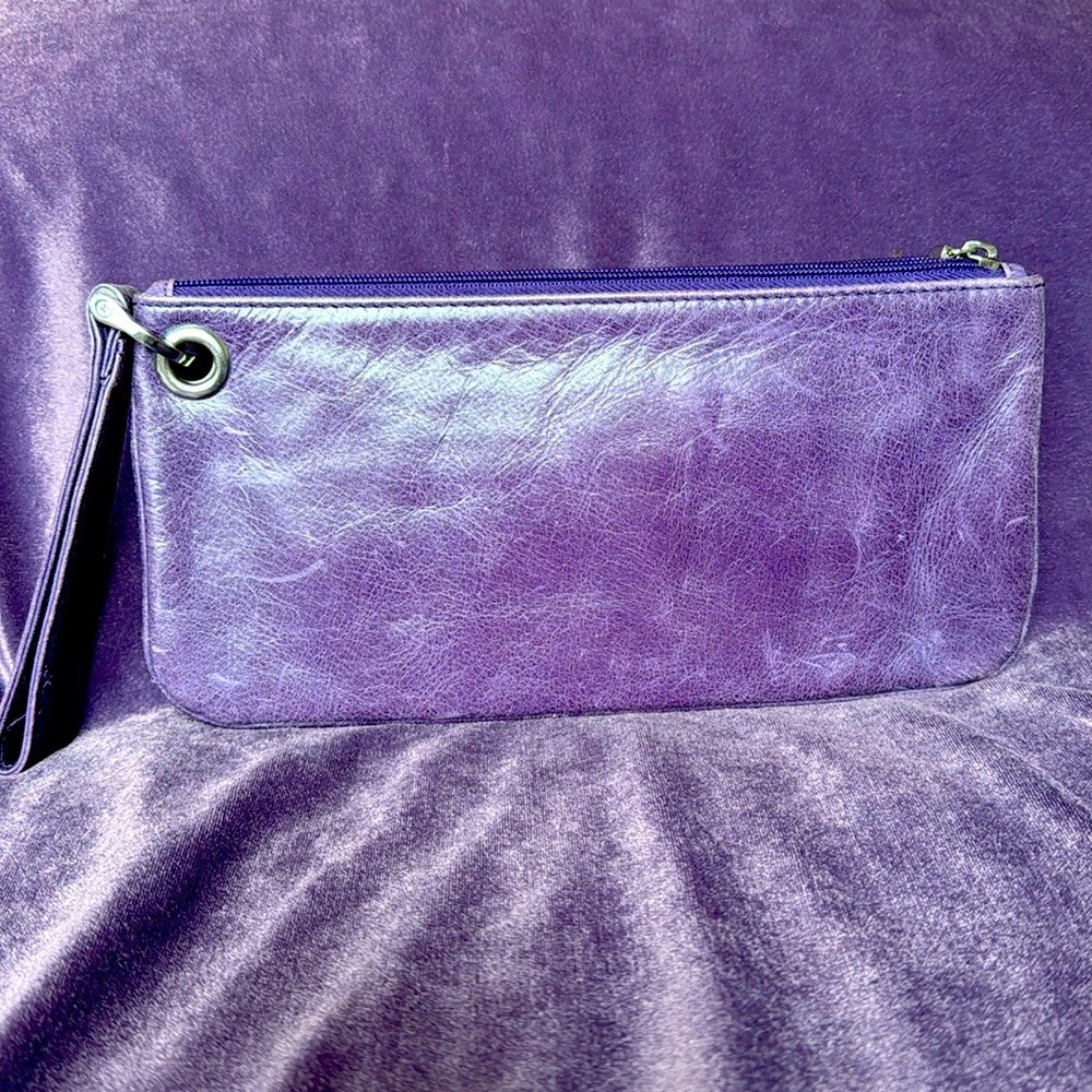 Hobo International wristlet Purple